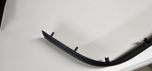 GENUINE GM 15574114 Front Bumper Strip Guard 1988-2000 CHEVY GMC TRUCKS YUKON - Picture 8 of 12