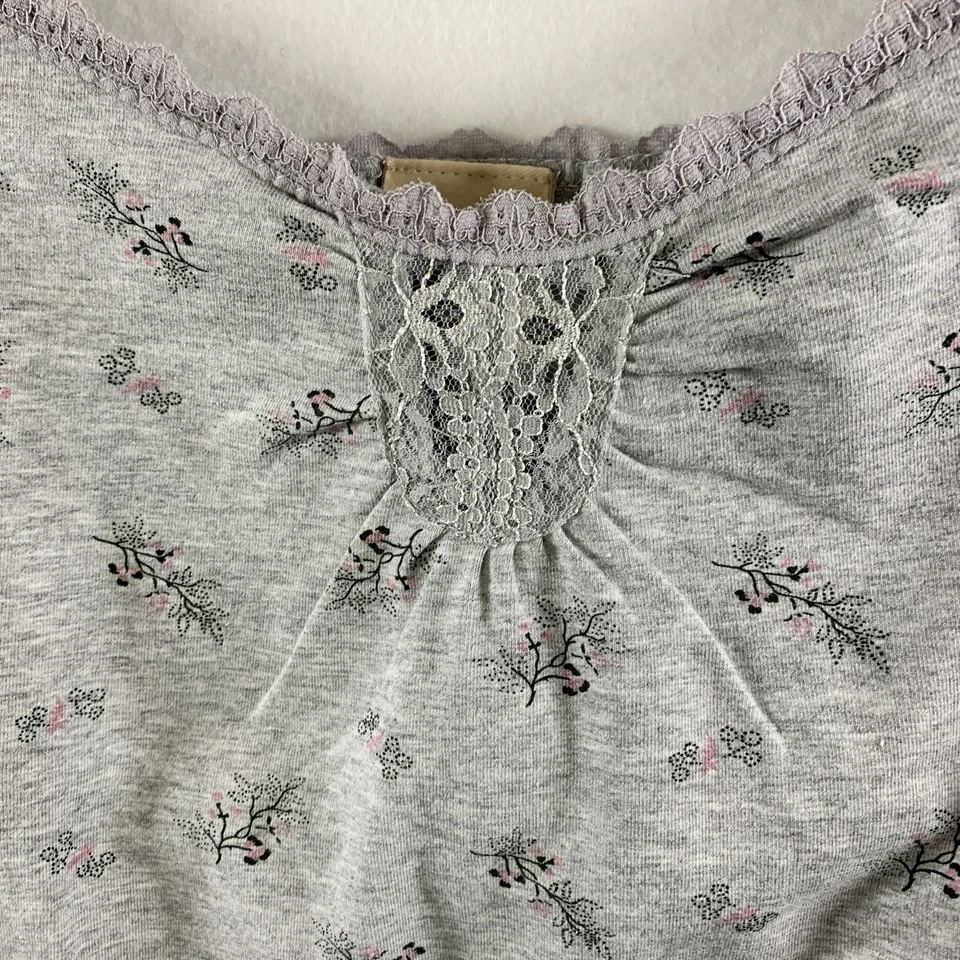 Vintage Faded Glory Womens Lot of 2 Cami Tank Tops Lace Trim Y2K Built in Bra - Image 3 of 4