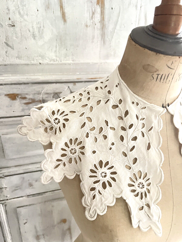 COLLAR Antiguo Francés Grande OJAL FLORAL Bordados c1920 - Imagen 4 de 22