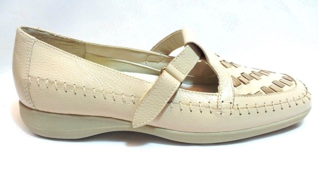 NEW MUSHROOMS Comfortable BEIGE LEATHER Low heels Sandals DRESS FLAT SHOES 8.5 | eBay