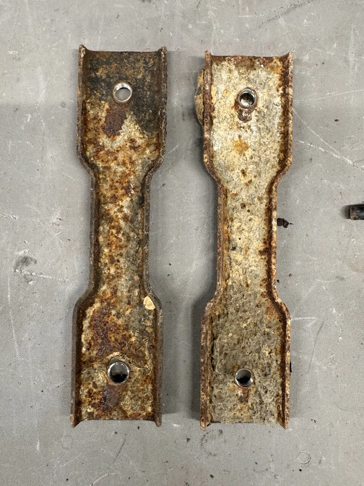 Soportes de asiento trasero Ford Station Wagon 1963-1964 Galaxie 500 Country Squire sedán Foto 2 de 4