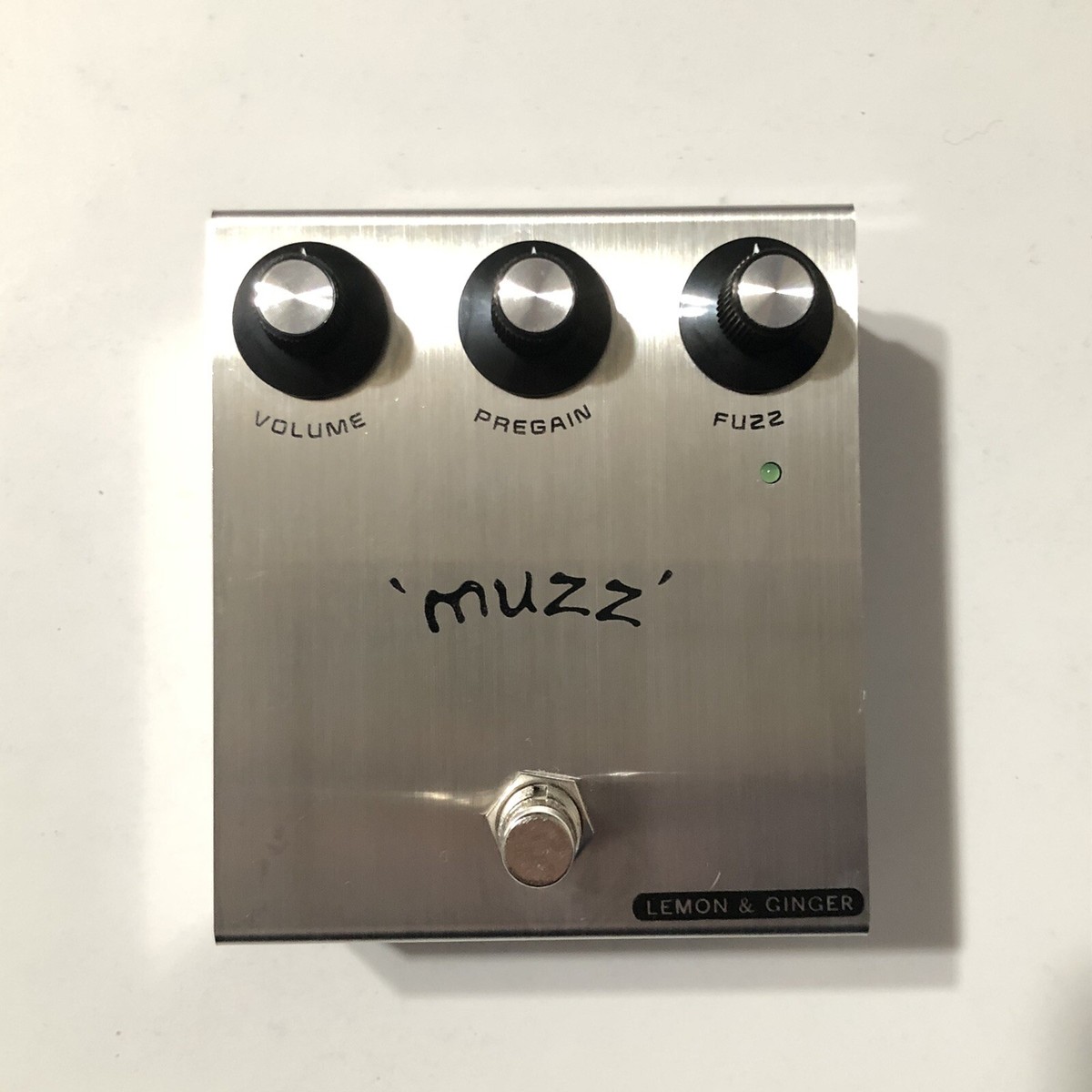 Lemon & Ginger MUZZ BC183A Fuzz Face Pedal Japanese Made | eBay Lemon & Ginger MUZZ BC183A Fuzz Face Pedal Japanese Made | eBay