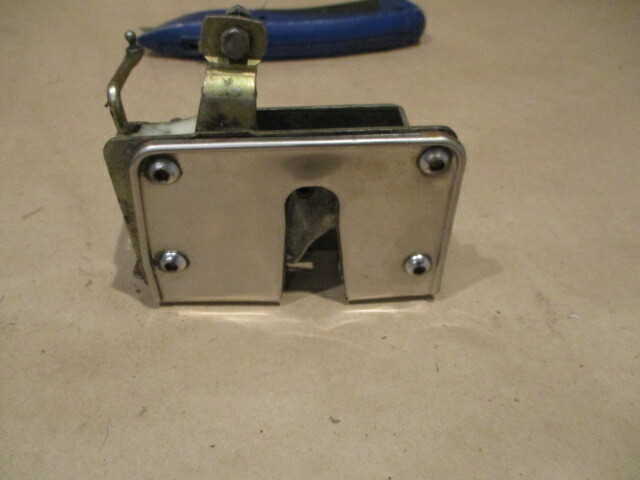Ferrari Mondial 8, Mondial QV - LH Door Lock - P/N 60634400
