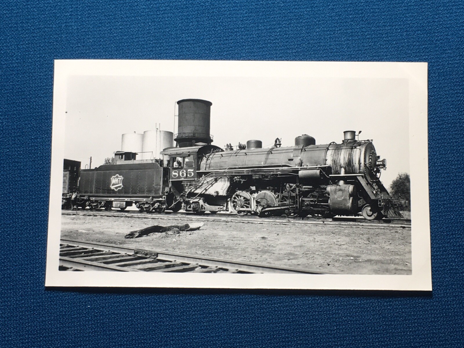 Picture 1 of 5