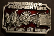 AMERICA'S FIREFIGHTERS 1983 SISKIYOU BUCKLE HORSE ENGINE TRUCK ENAMEL EMBOSSED