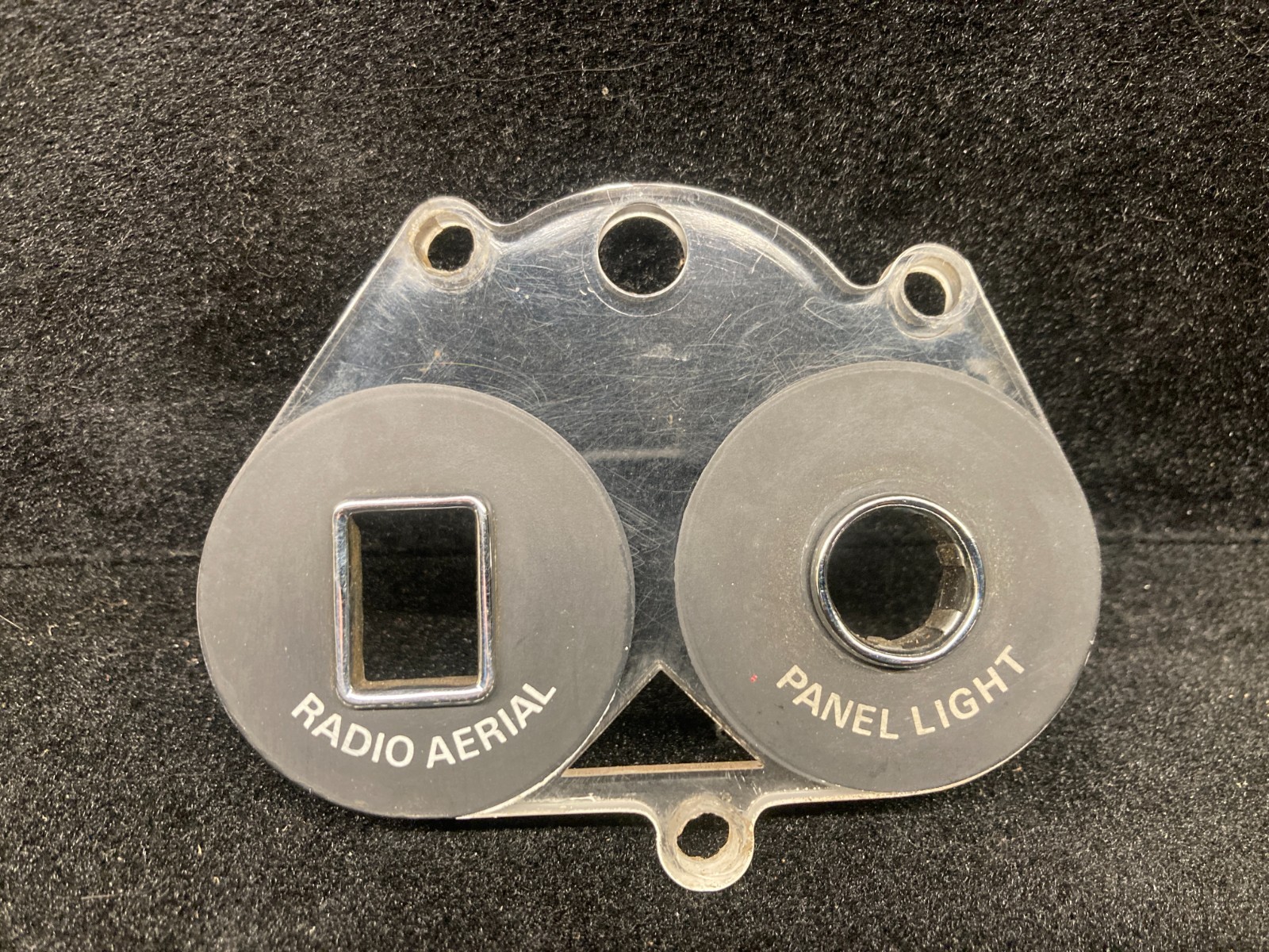 ROLLS ROYCE SILVER SHADOW RADIO AERIAL PANEL LIGHT PLATE 