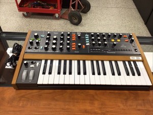 Behringer Poly D Synthesizer | eBay