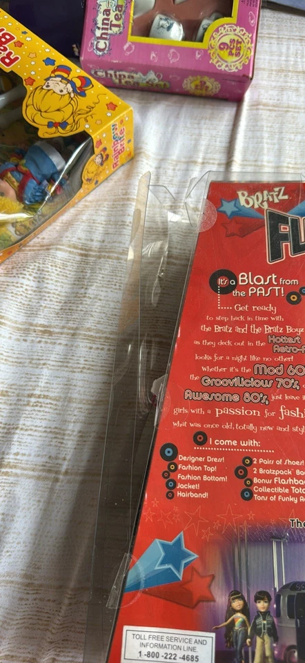 Muñeca Cloe Bratz Flashback Fever Collection 2004 totalmente impresionante años 80 rara/sin usar, en caja original Foto 2 de 2