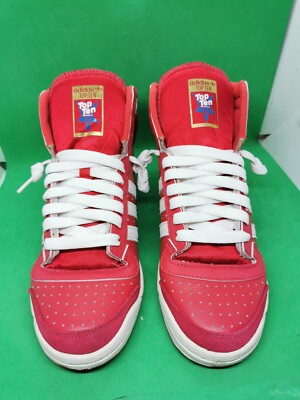 Adidas Originals Red High Top Strap Sneakers
Men’s Size 10.5
New with tags Vintage Adidas Originals Hard Court Hi Strap Kids size 3 Red  main image 2
