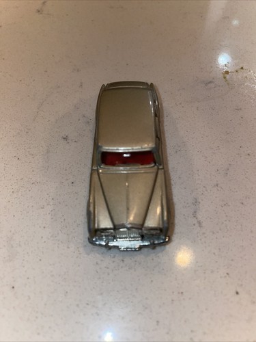 Vintage Tomy Tomica Rolls-Royce Phantom VI Japan Silver Die Cast 1:78 - Picture 5 of 6
