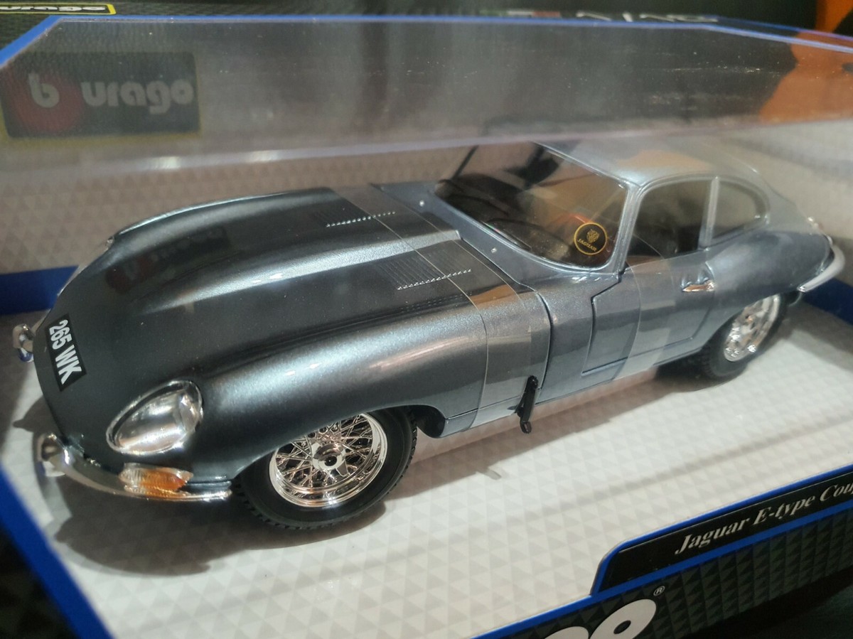 モデルカー Burago Jaguar E-Type Coupe 1/18 Burago 1/18 Scale Diecast 3018 - 1961 Jaguar E Type Coupe
