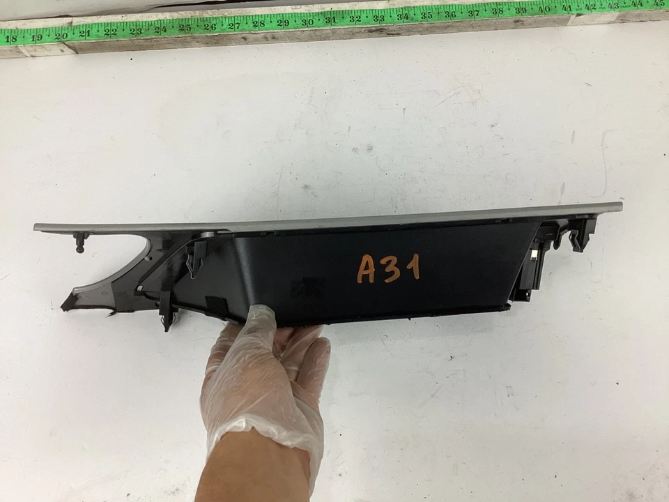 Audi A5 S5 2008-2016 tablero central pantalla bisel 8T1857186 OEM Foto 4 de 4