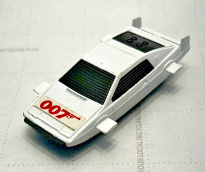 Vintage Corgi Juniors - 1977 James Bond Lotus Esprit Submarine