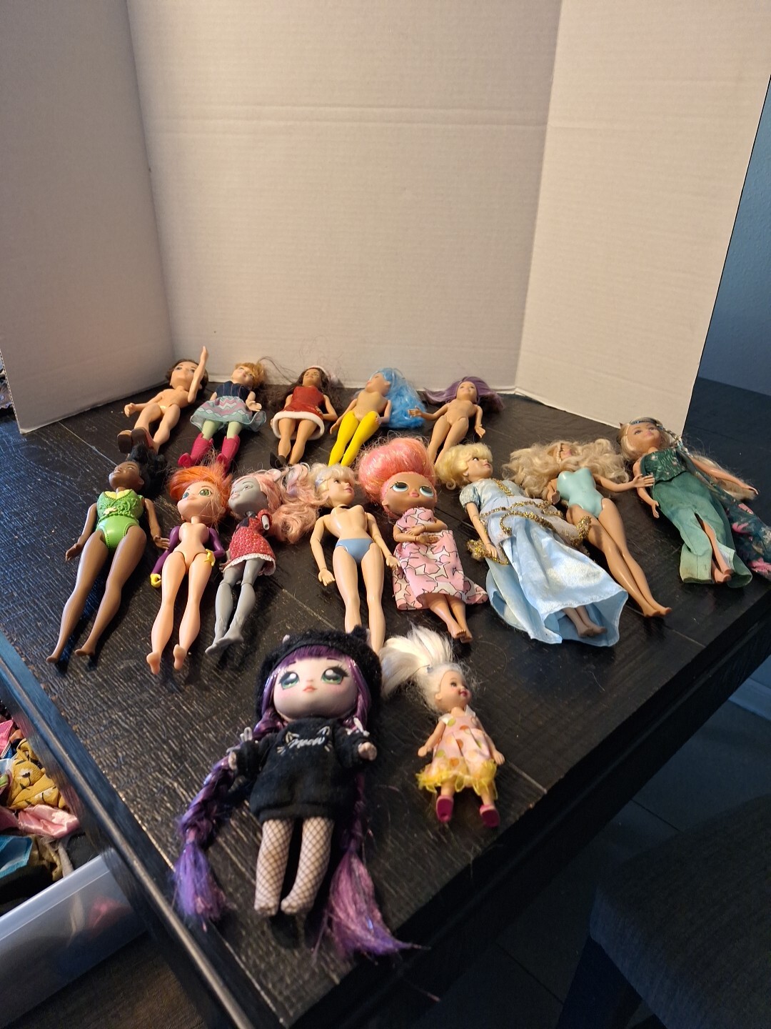 15 assorted dolls including Barbie and Monster High for kids
