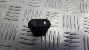 Ford Mondeo 1999 Power window control (Window Regulator-Window Swi #336301-93