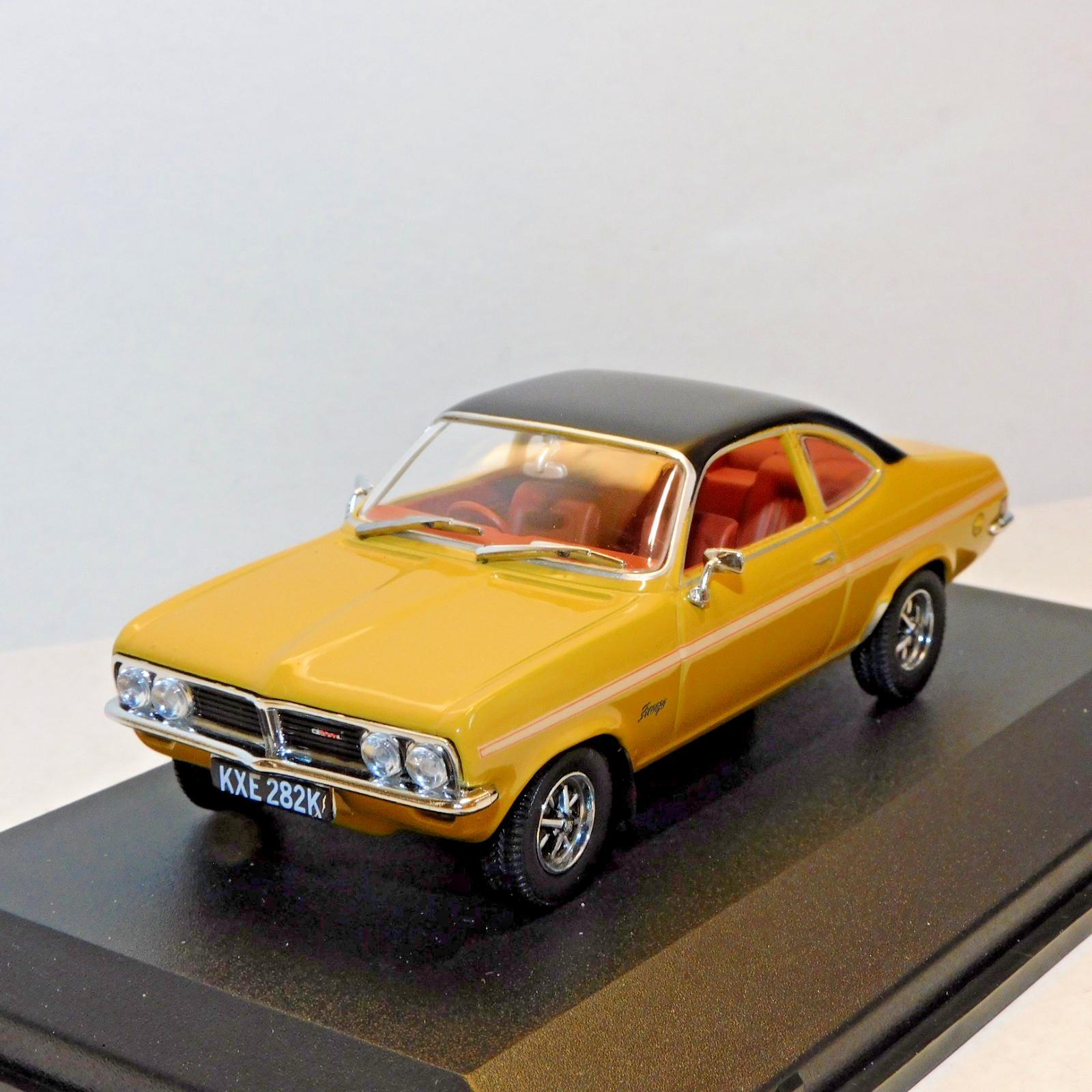 OXFORD DIECAST VAUXHALL FIRENZA SPORT SL SUNSPOT YELLOW 1/43 VF004