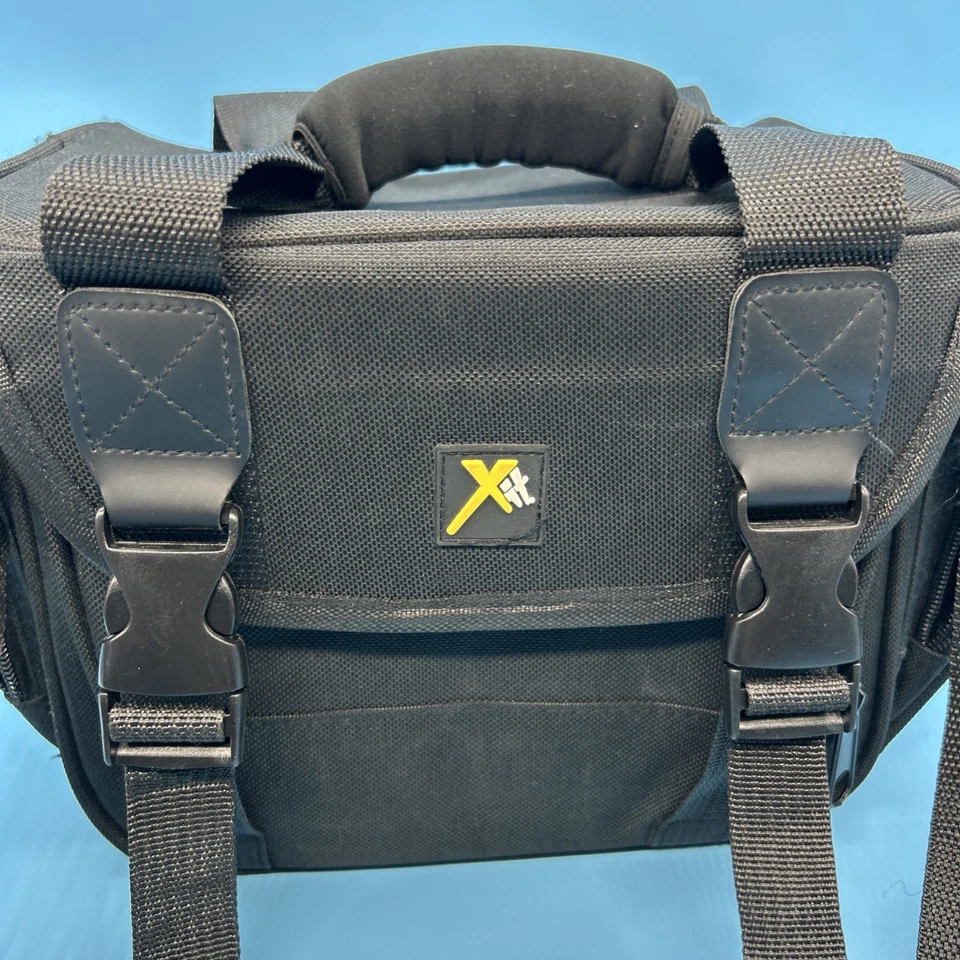 Xit Digital Camera Video Padded Carrying Case bag XTCC4 Black - Image 2 of 4