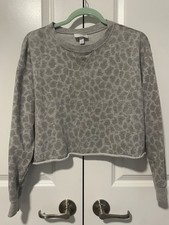 Cropped Long Sleeve Animal Print Sweatshirt Colsie S Cozy