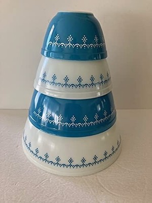 Vintage Pyrex Snowflake Garland Set Of 4 Nesting Mixing Bowls 401-404