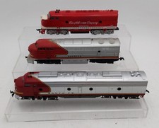 AHM Other HO Diesel Locomotives 5028 1982 3 EX