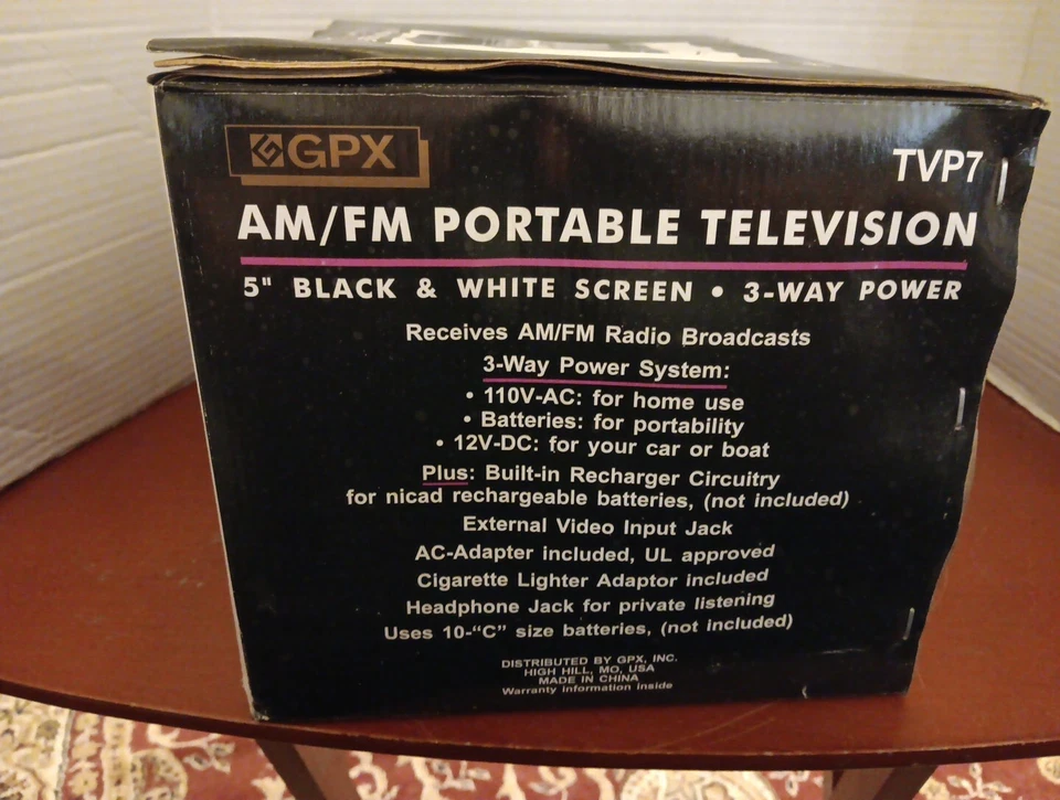 GPX Portable 5” Black & White 3 Way Power Television TV & Radio TVP7 New In Box - Image 3 of 4