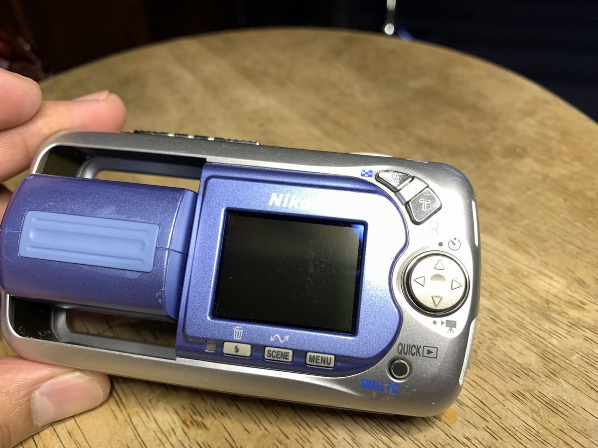 動作確認済 ⭐︎美品⭐︎ NIKON Coolpix 2500 デジタルカメラ Nikon Coolpix 2500 2.0 MP Compact Camera Digicam Working TESTED