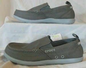 crocs walu slip on