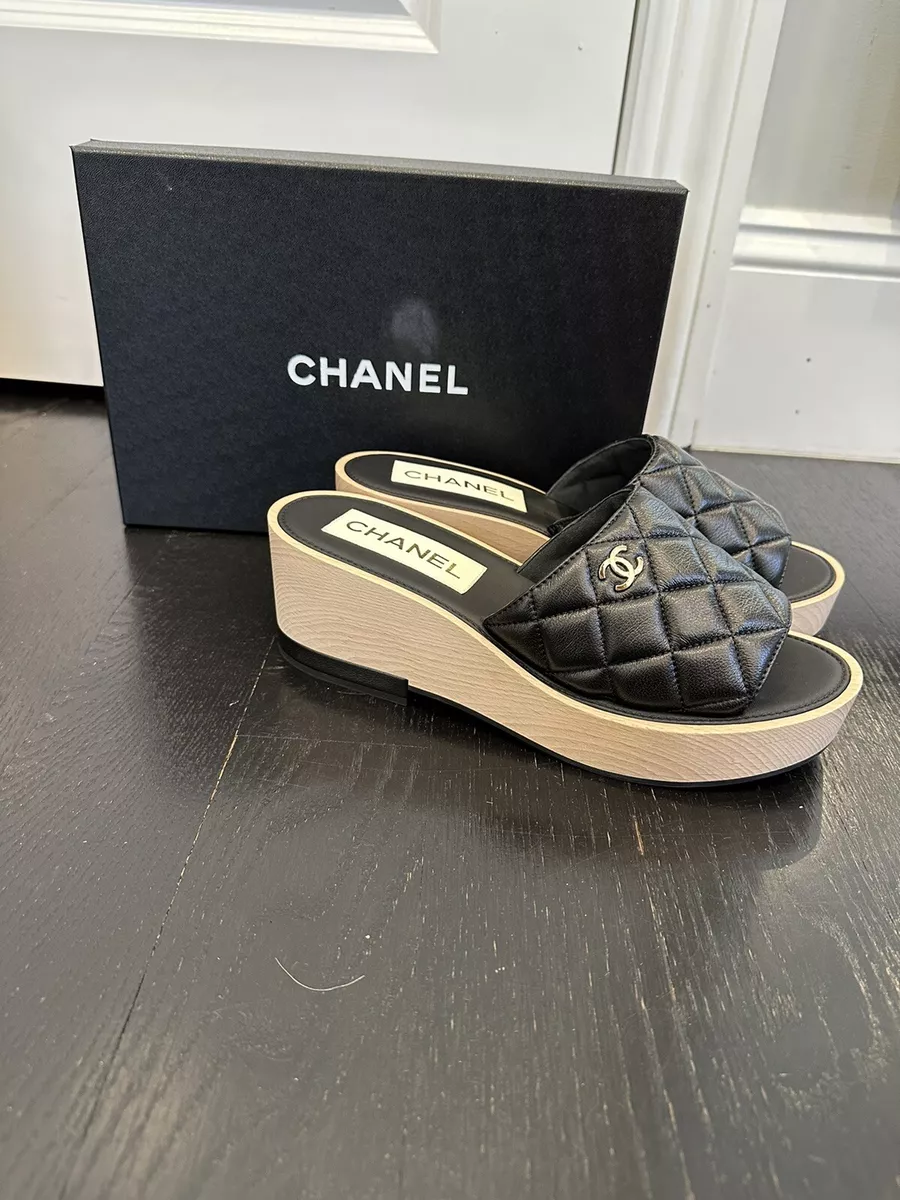 Chanel Women's Tweed Pearl and Chain Black Mules Size 37 / 6.5