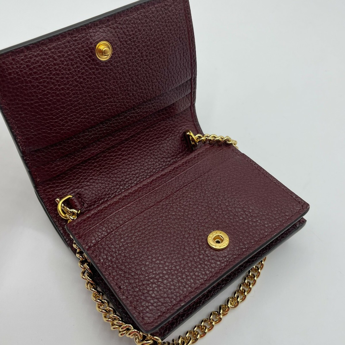 New Gucci Zumi Burgundy Leather Gold Chain Bi-Fold Mini