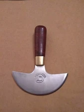 C.S. Osborne #71 Round Knife