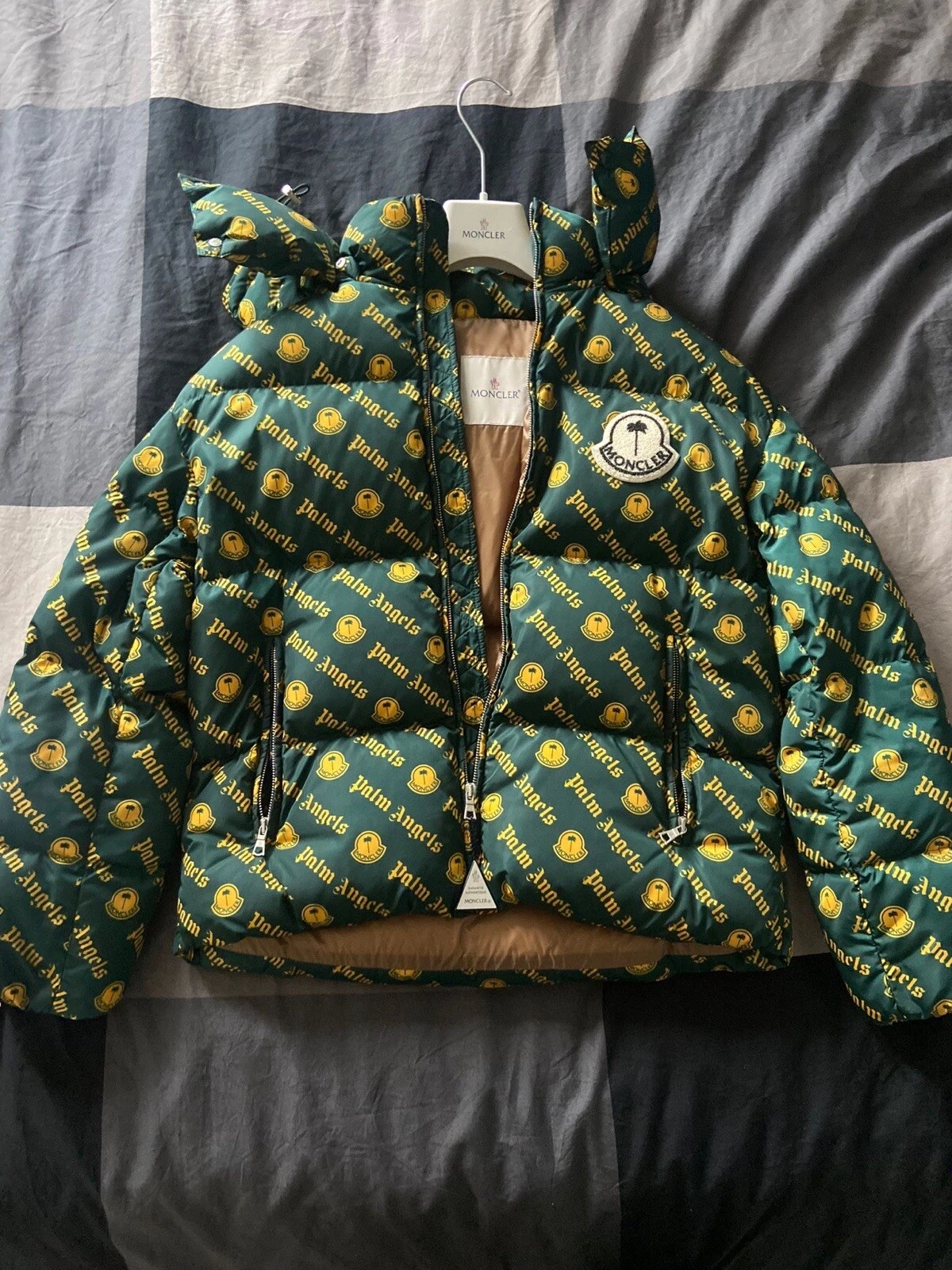 Picture 1 of 5