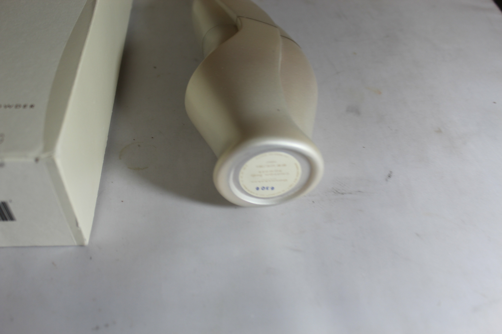 DONNA KARAN by Donna Karan 4oz Chiffon Body Powder RARE eBay