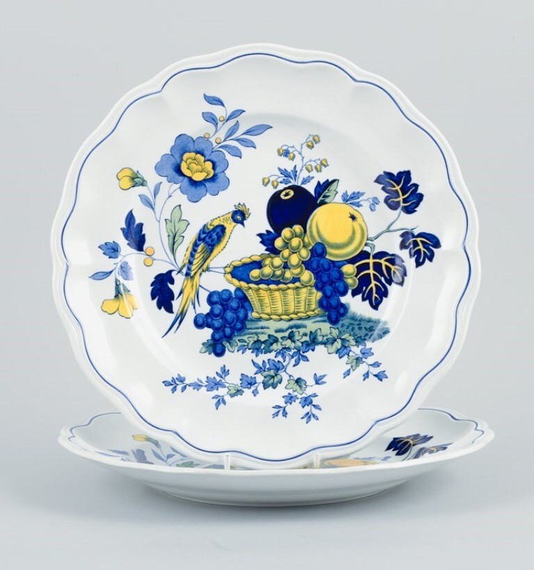 Copeland Spode, England, Two large dinner Mid