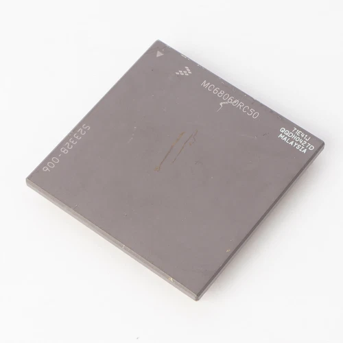 MC68060RC50 71E41J Vintage CPU Microprocessor IC Rev 6 Core 32-Bit 50MHz 206-PGA
