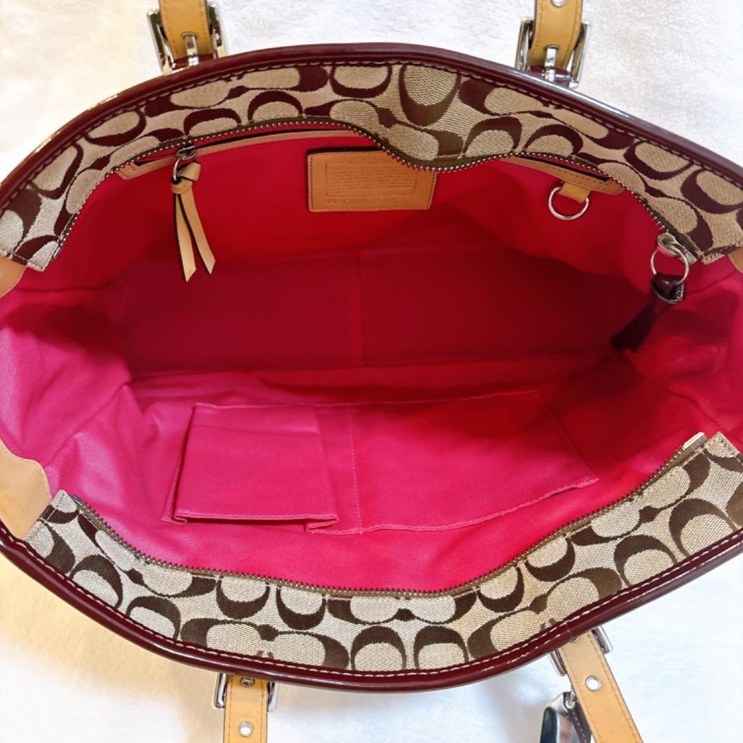 Beautiful Condition Rare COACH Patchwork Tote Bag… - image 15
