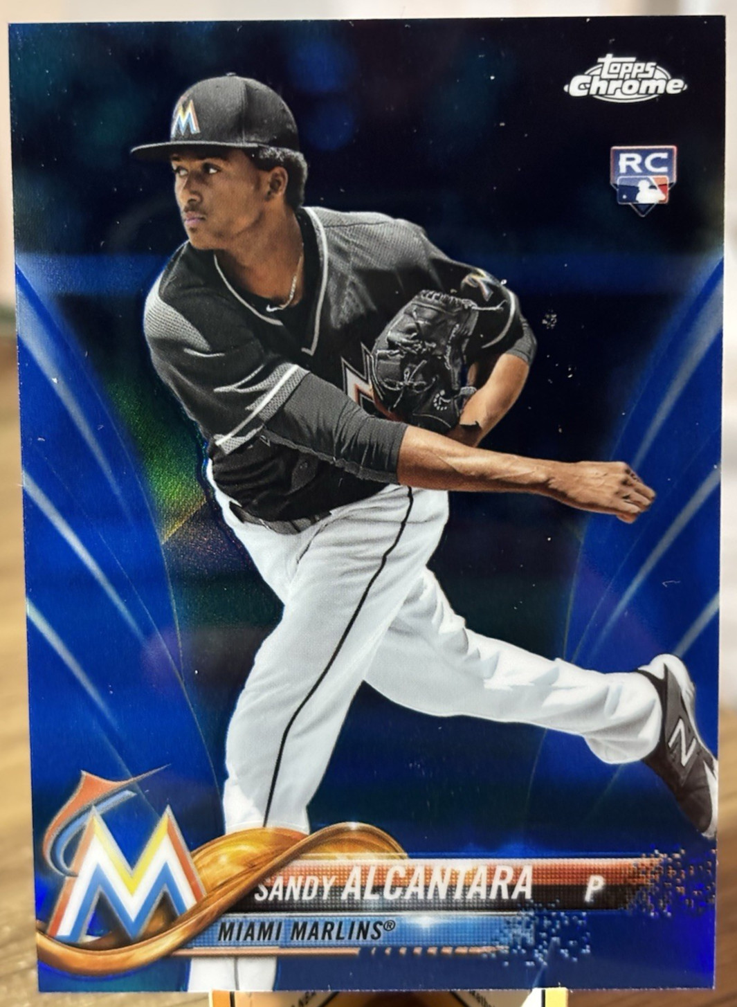 2018 Topps Chrome Sandy Alcantara #128 RC Blue Refractor /150 Miami Marlins