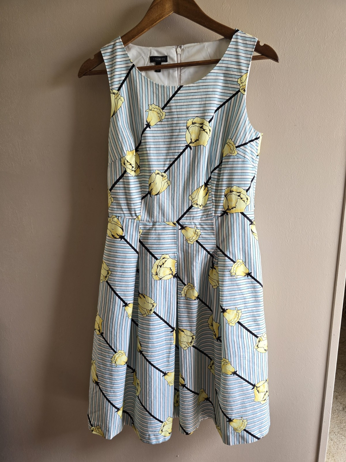 Women's Talbots Multicolor Floral Stripes Sleeveless Tapered Waist Dress Size 6