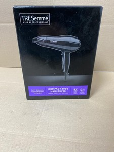 TRESemme Compact 2000W Haar DC Motor Trockner leicht & kompakt 2 Geschwindigkeiten schwarz