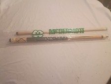 N.O.S McDermott D-Series D-14  Pool Cue  Stai...