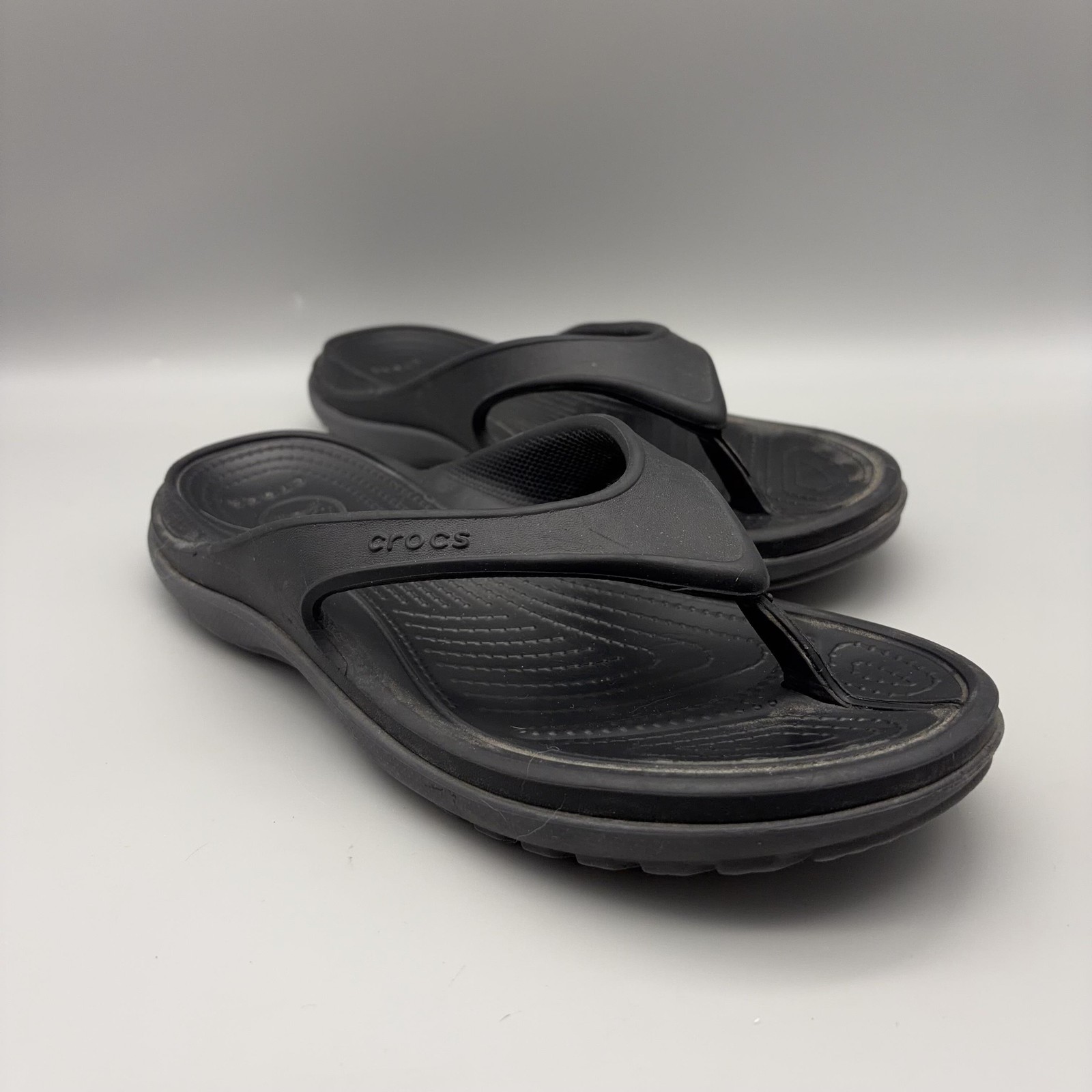 Crocs Sandals Shoes Mens Size 9 Black Flip Flop Thong Comfort Slip On Casual