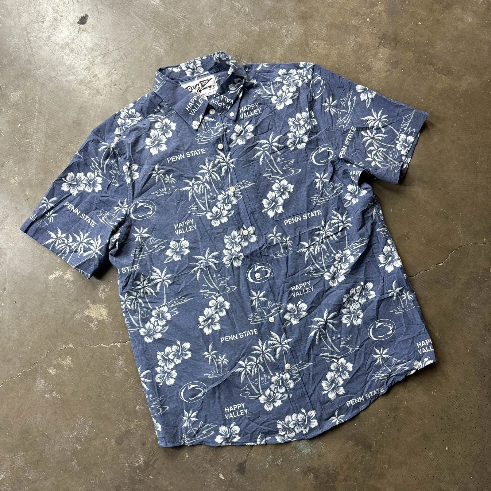 NWOT Reyn Spooner x NCAA Hawaiian Aloha Button Up Shirt L Penn State University
Opens in a new windo