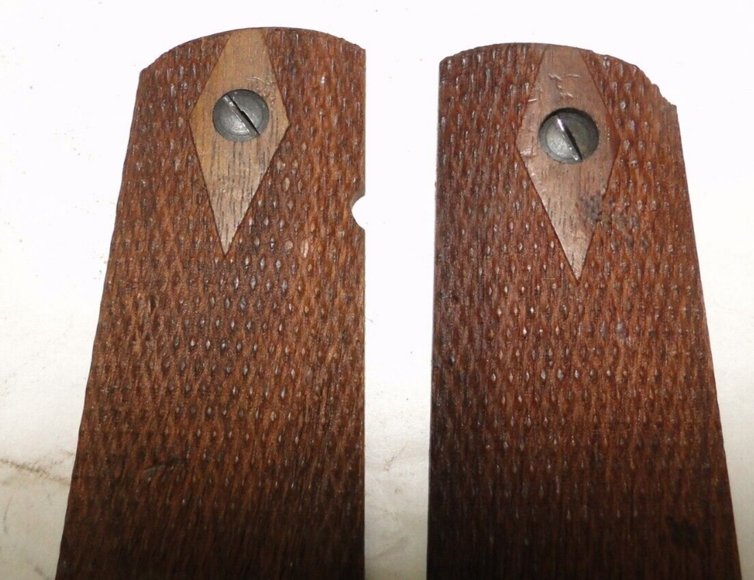 ATI German GSG M-1911 .22 ORIGINAL CHECKERING WOOD BROWN GRIPS, 4