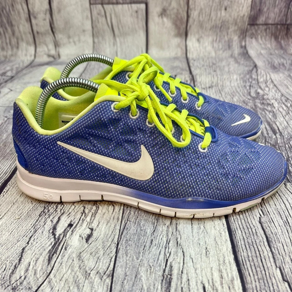 Nike free hotsell tr fit womens