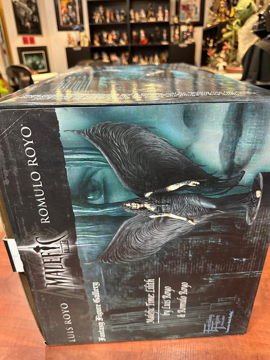 Fantasy Figure Gallery LUIS ROYO & ROMULO ROYO Malefic Time