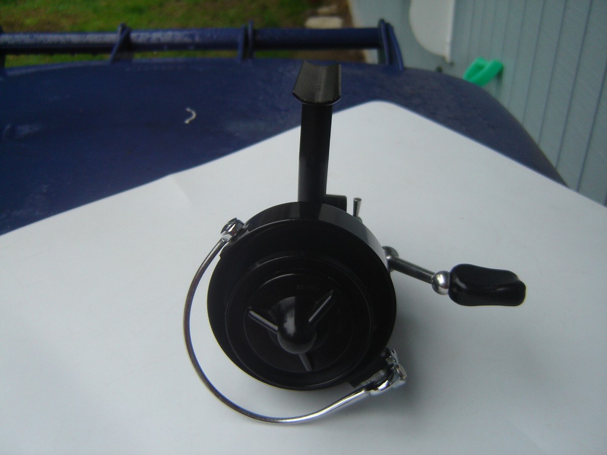 リール GARCIA MITCHELL 304 Vintage 1960s Garcia Mitchell 304 Spinning Fishing Reel