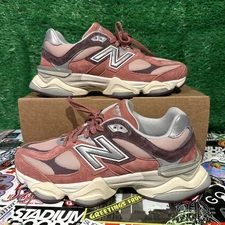 New Balance 9060 Cherry Blossom Red Pink U9060TRU Men’s Size 9.5 Lightly Worn