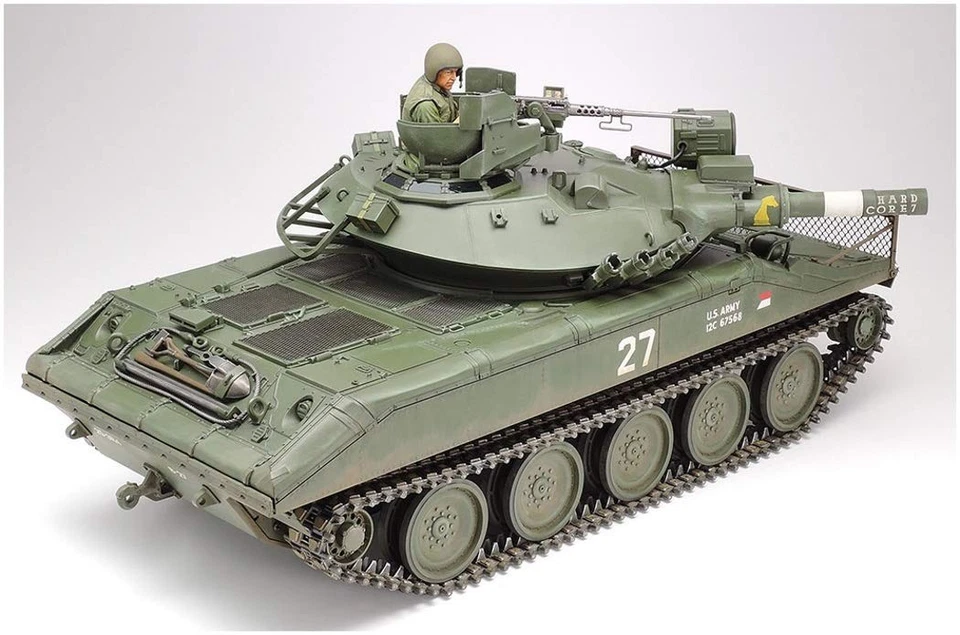 Tamiya 1/16 Big Tank Series No.13 US Army Airborne Tank M551 Sheridan Display Mo - Immagine 2 di 4