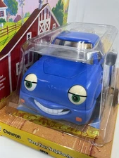 The Chevron Cars PETE PICK-UP 1997 New In Box! Truck Hitch