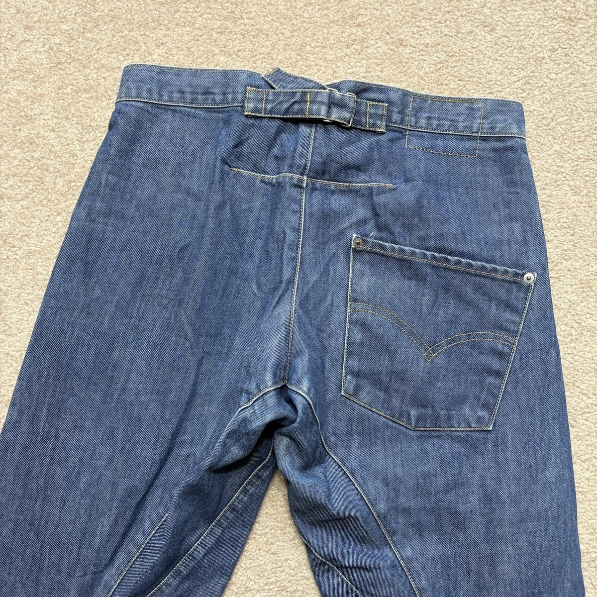 Vtg Levis Engineered Twisted Jeans Mens 31x32 Blue Buckleback