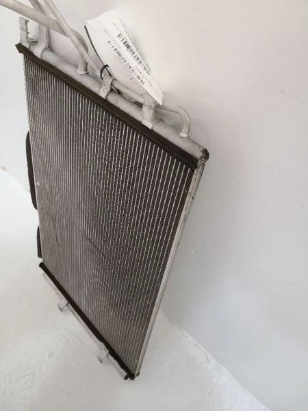 Hyundai Elantra 2011-2013 cupé condensador de aire acondicionado de 1,8 L  Foto 2 de 4